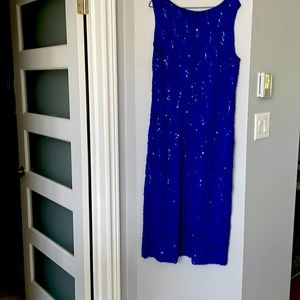 Beautiful dress bought at Laura’s for wedding never worn lovely on